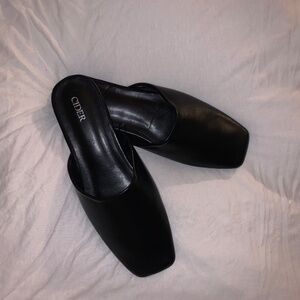 Cider Black Slip-on Flats